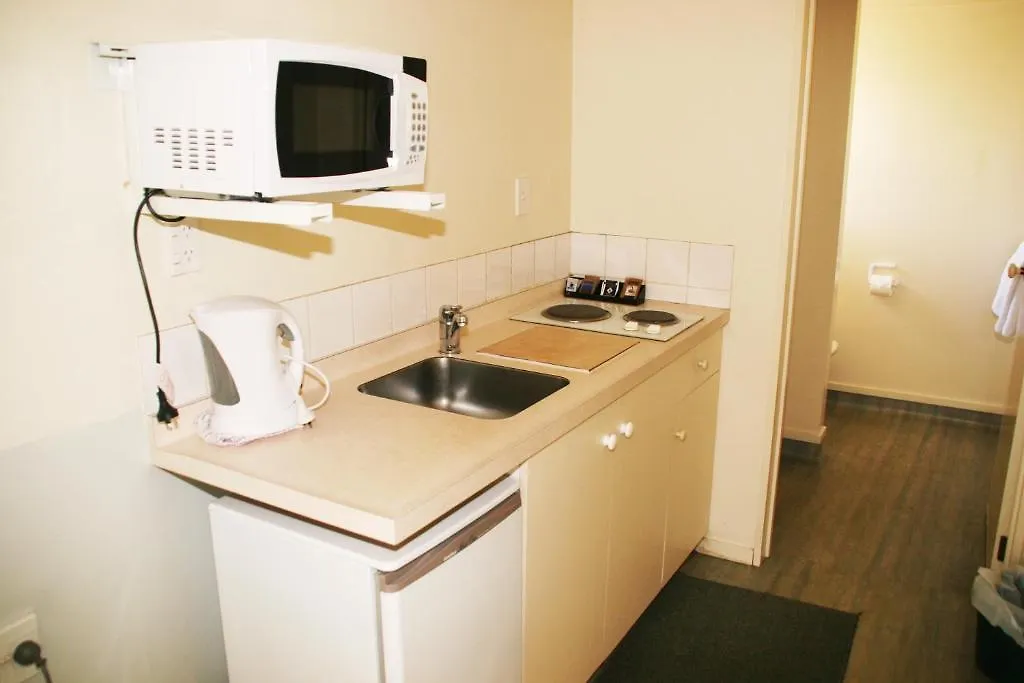 Cherry Tree Lodge Motel Крайстчёрч